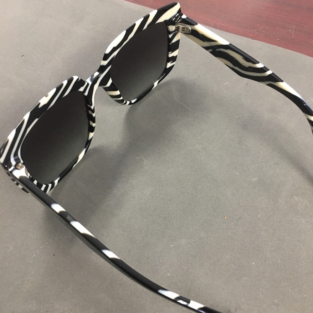 Dolce & Gabbana Women's Fashion DG4414-33728G 54mm Top Black On Zebra Sunglasses
